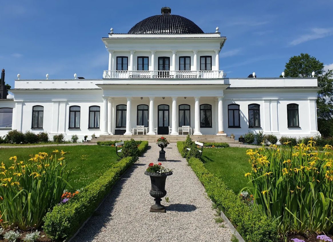 Ulefos Hovedgaard, Norway